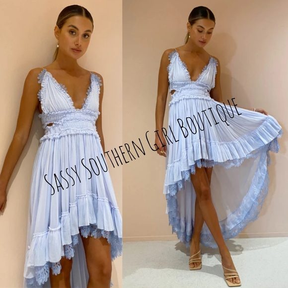 🆕⭐MAGALI PASCAL Revolve Emilliana dress in hydrangea - Picture 10 of 16